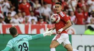 Internacional goleia o Ypiranga e chega na final do Campeonato Gaúcho