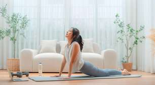 Da TPM à menopausa: como o yoga apoia a saúde da mulher