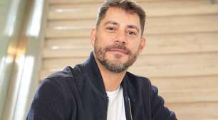 Ex-jornalsita da Globo detona fã após pedido para 'não sair do armário': 'Vergonhoso'