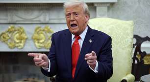 Donald Trump anuncia que aumentará tarifa global de 10% para 15%