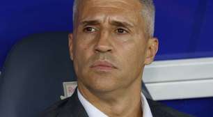 São Paulo chega a sete jogos sem derrota e mira marca de Crespo de 2021