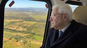Mattarella visita cidade atingida por forte deslizamento no sul da Itália