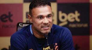 Na calada da noite, técnico do Sport confirma contratação de meia-atacante para Série B