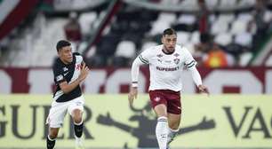 Freytes explica erro em jogada ensaiada do Fluminense: "Mal-entendido"