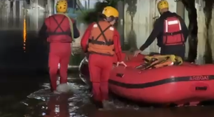 Temporal no litoral de SP deixa desabrigados, provoca interdições e suspensão de aulas