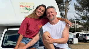 Relacionamento aberto? Lucas Lima beija outra mulher na frente da nova namorada durante o Carnaval, diz colunista