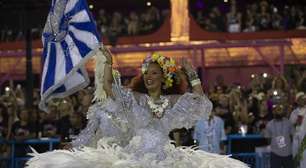 Após mais de 40 desfiles, Lucinha Nobre anuncia aposentadoria como porta-bandeira