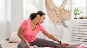 Pilates a partir dos 50: os seis exercícios que você pode fazer em casa para começar a entrar em forma