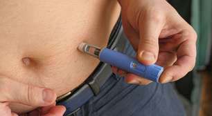 Por que usuários de Ozempic e Mounjaro precisam ir ao dentista