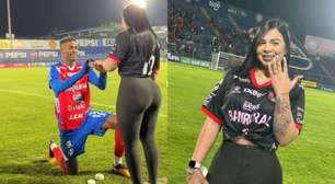 Jogador famoso fica noivo em estádio, mas relação termina apenas 3 dias depois