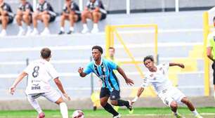 Santos goleia o Grêmio e se mantém 100% no Brasileirão Sub-20