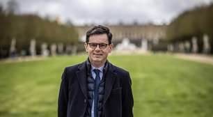 França nomeia novo diretor do Louvre para tentar aplacar crise