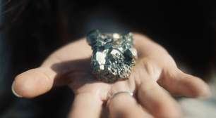 Japão descobre megajazida de terras raras suficiente para 700 anos