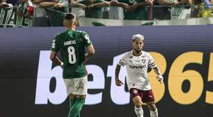 Lucho Acosta sente a coxa contra o Palmeiras e vira preocupação no Fluminense