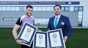 Incrível: jogador da Premier League bate três recordes e entra no Guinness Book