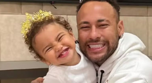 Fofura! Filha de Neymar encanta a web ao fazer oração: 'Pela família, pela saúde'