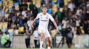 Lucho Acosta não tem lesão, mas ainda é dúvida no Fluminense diante do Vasco