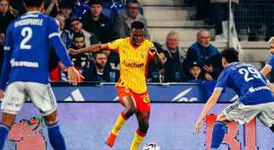 Lens tropeça no Strasbourg e pode ver PSG ampliar vantagem na liderança do Francês