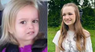 'Chloe olhando de lado': Dona de um dos memes mais famosos da internet reaparece após 13 anos