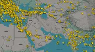 Radar mostra aviões desviando do Irã após fechamento do espaço aéreo