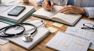 Jovens médicos começam a carreira no 'escuro', alerta estudo