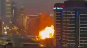 Vídeos mostram hotel de luxo em Dubai em chamas após retaliação do Irã aos ataques dos EUA e Israel