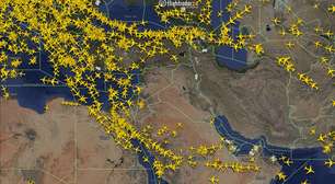 Radar mostra aviões desviando do espaço aéreo do Irã após ataques dos EUA e Israel