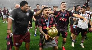 Lanús provoca Flamengo e Paquetá após título da Recopa