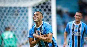 Grêmio domina o Internacional e abre vantagem na final do Gauchão