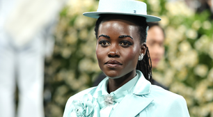 Pouca gente sabe, mas a ganhadora do Oscar Lupita Nyong'o retirou 30 miomas em uma única cirurgia; condição afeta milhões de mulheres