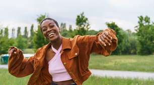 Professor de Harvard revela o segredo para ser feliz: "não seja a pessoa que você era há 20 anos"