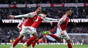 Líder Arsenal vence Chelsea e mantém diferença para o City no Inglês