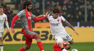 Com gols nos acréscimos, Milan vence Cremonese e mantém vivo sonho de título