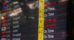 Conflito no Irã causa interrupção de milhares de voos, agravando caos nas viagens