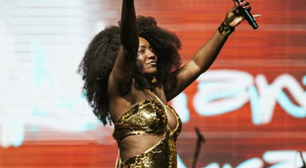 Luto! Morre cantora famosa que sofreu aneurisma ao 49 anos