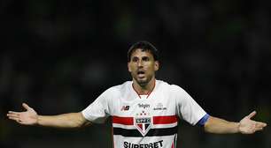 Calleri dispara após eliminação do São Paulo: "Não podia"
