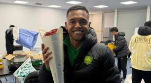 Ex-Corinthians, Dawhan marca golaço, conquista título e é eleito craque de final na China