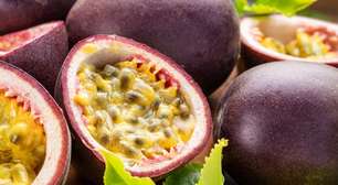 Maracujá: 7 benefícios da fruta para a saúde que vão além do efeito calmante