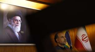 Novo líder do Irã, ainda em silêncio, foi promovido pela Guarda Revolucionária