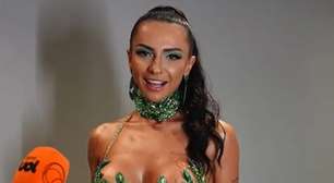 'Mulher Fitness mais perfeita', surpreende ao revelar preferir 'corpo de pai' e fatura com suor engarrafado