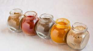 Pouca gente sabe, mas colocar esses 5 temperos em pó no feijão pode reduzir inflamações no corpo e trazer mais benefícios do que você imagina