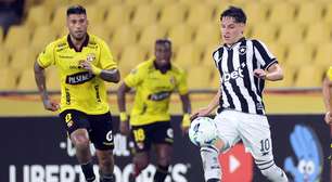 Botafogo reage fora de casa e empata com o Barcelona na Pré-Libertadores