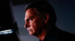 Bolsonaro pede a Moraes autorização para receber assessor de Trump na prisão