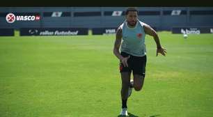 Jair treina no gramado e anima torcida do Vasco com possível retorno
