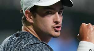 João Fonseca vence belga na estreia em Indian Wells e enfrenta russo em busca de revanche