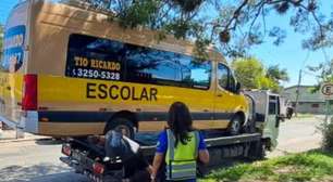 Van que fazia transporte escolar clandestino é apreendida em Porto Alegre