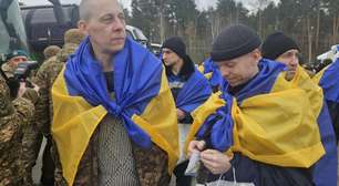 Em meio a negociações travadas, Moscou e Kiev realizam troca de prisioneiros de guerra