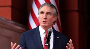 Venezuela garantirá segurança a mineradoras e superará metas de produção de petróleo, diz secretário dos EUA