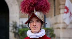 Papa Leão XIV escolhe oficial da Guarda Suíça como novo mordomo