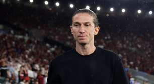 Filipe Luís já conversa por novo emprego após demissão do Flamengo